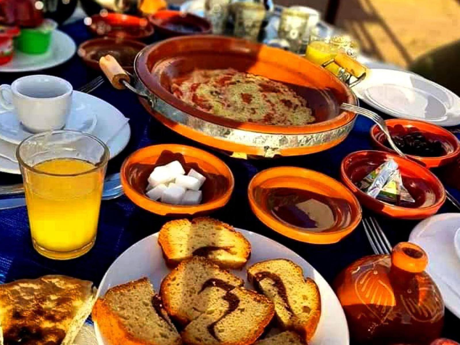 Merzouga Nomadic Luxury Camp Exterior photo